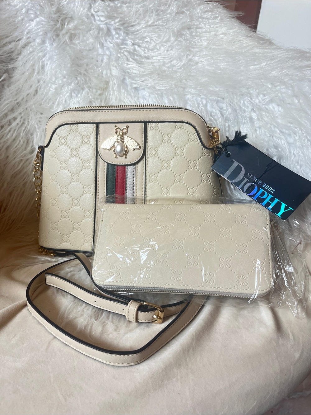 NWT Cream Crossbody Bag with Matching Wallet and Bee Accent